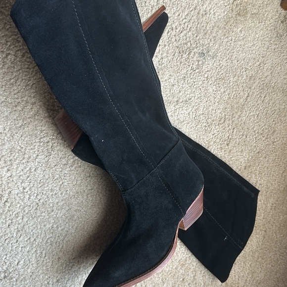 Free People
Sway Low Slouch Suede Boots - Picture 10 of 10